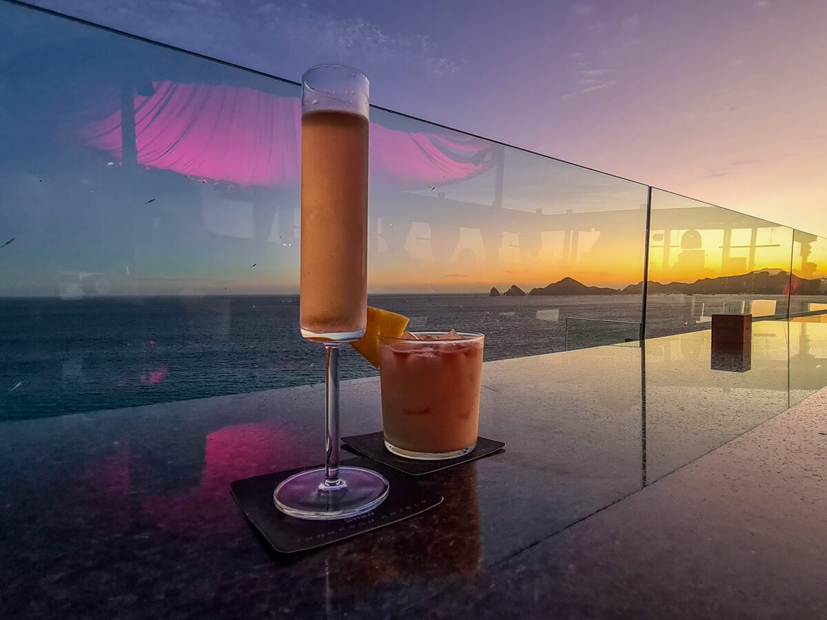 Best Affordable Beachfront Restaurants in Cabo for Great Food